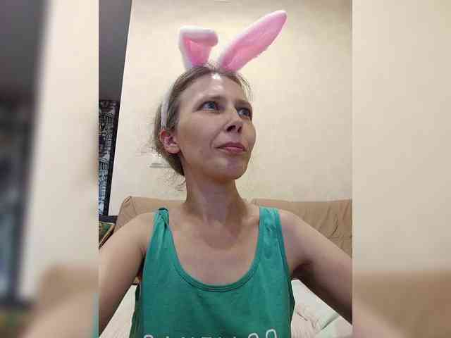 -Queen-Margo- webcam