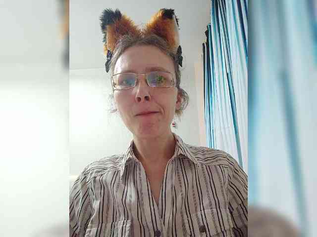-Queen-Margo- webcam
