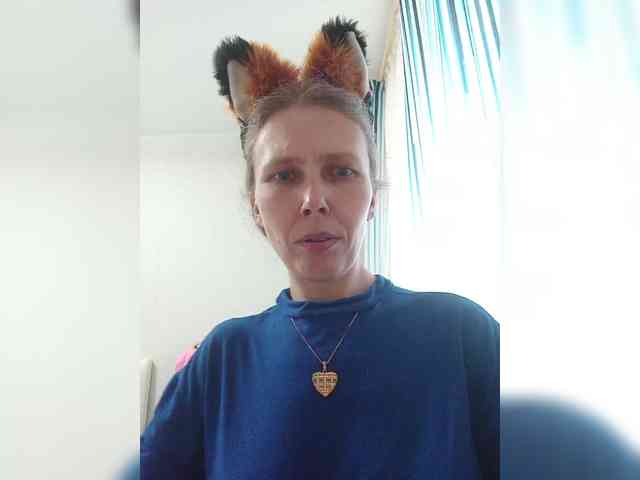 -Queen-Margo- webcam