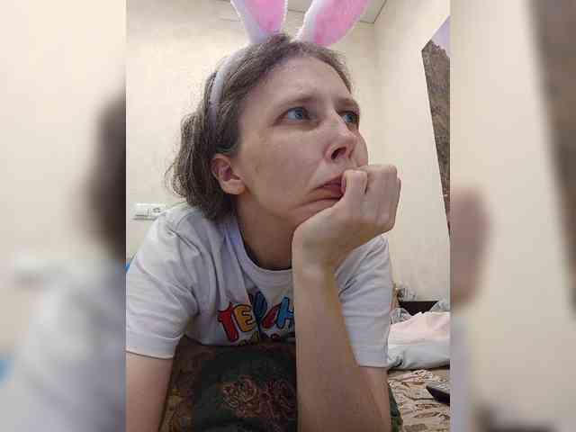-Queen-Margo- webcam