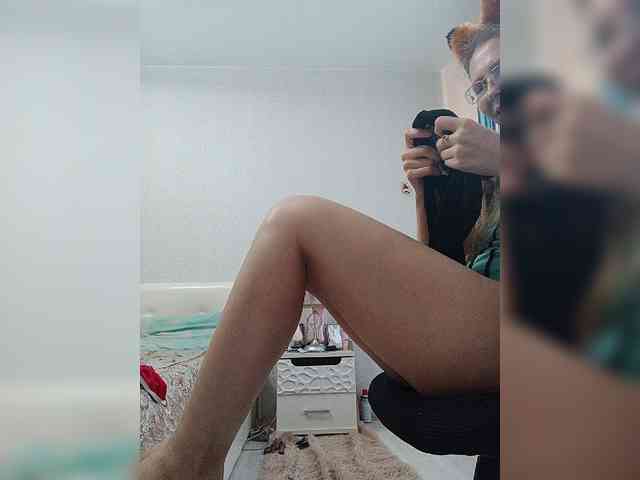 -Queen-Margo- webcam