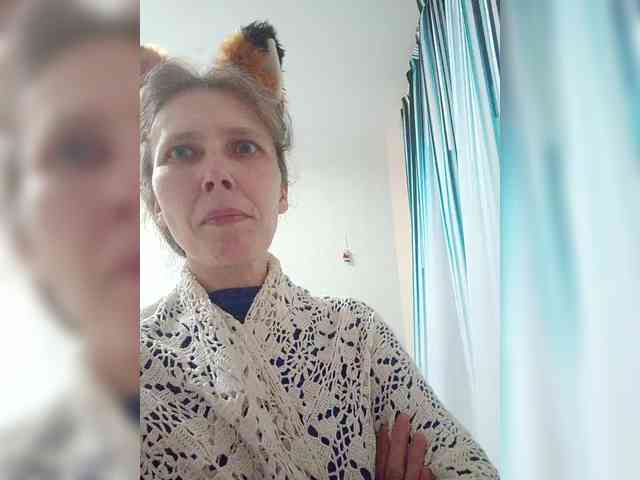 -Queen-Margo- webcam