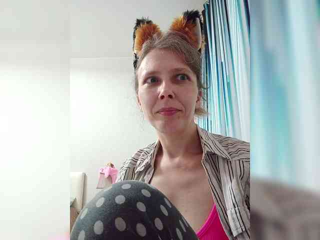 -Queen-Margo- webcam