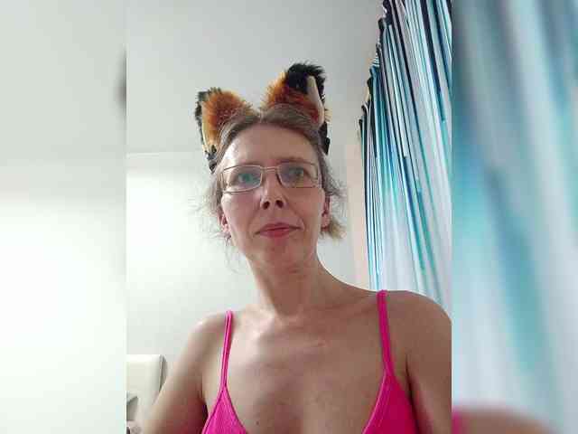 -Queen-Margo- webcam