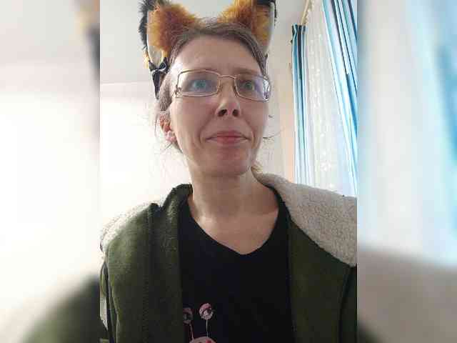 -Queen-Margo- webcam