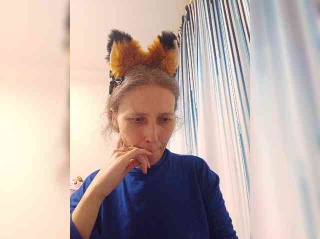 -Queen-Margo- webcam
