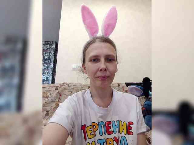 -Queen-Margo- webcam