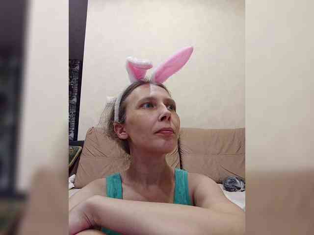 -Queen-Margo- webcam