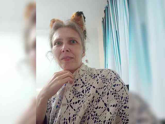 -Queen-Margo-
