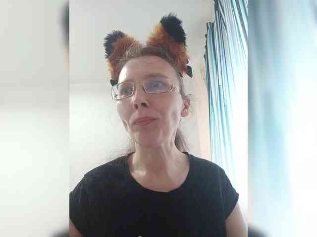 -Queen-Margo- webcam