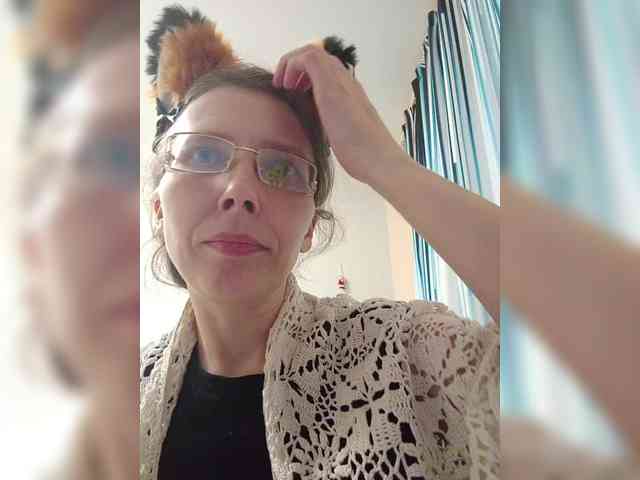 -Queen-Margo- webcam