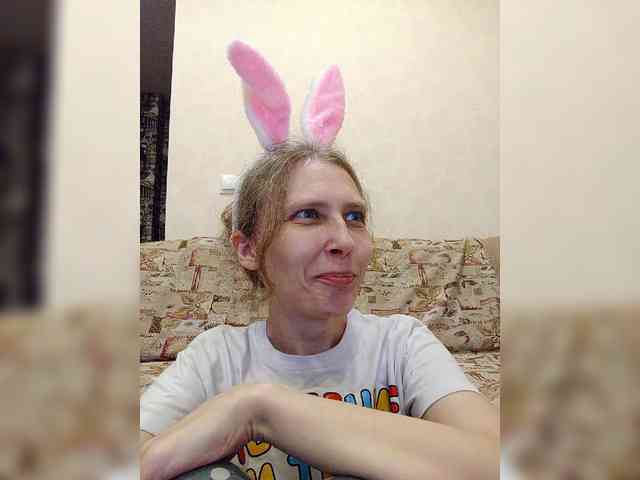 -Queen-Margo- webcam