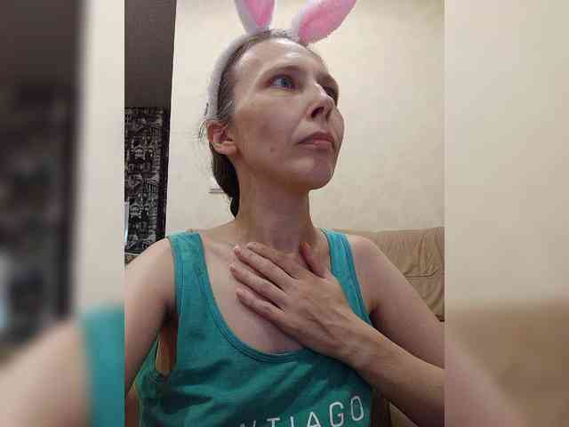 -Queen-Margo- webcam