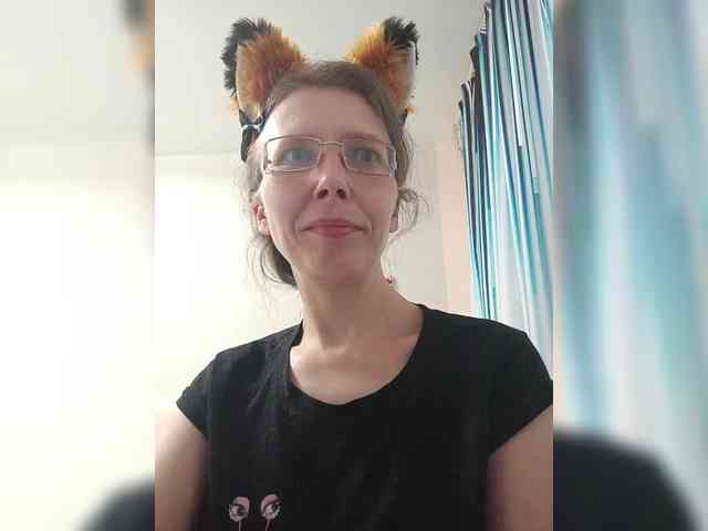 -Queen-Margo- webcam