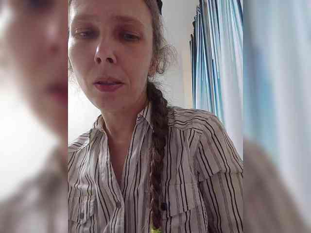 -queen-margo- - Girl 