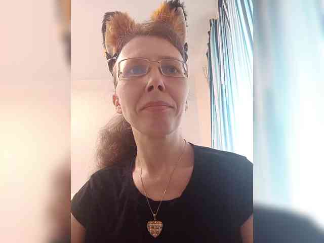 -Queen-Margo- webcam