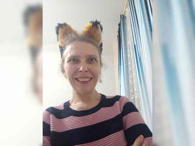 -Queen-Margo- webcam
