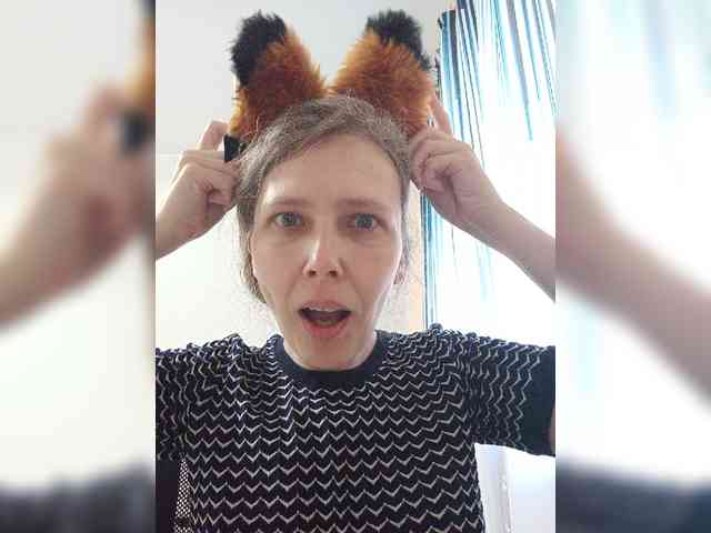 -Queen-Margo- webcam