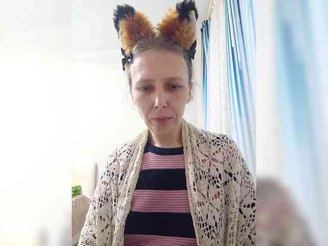 -Queen-Margo- webcam