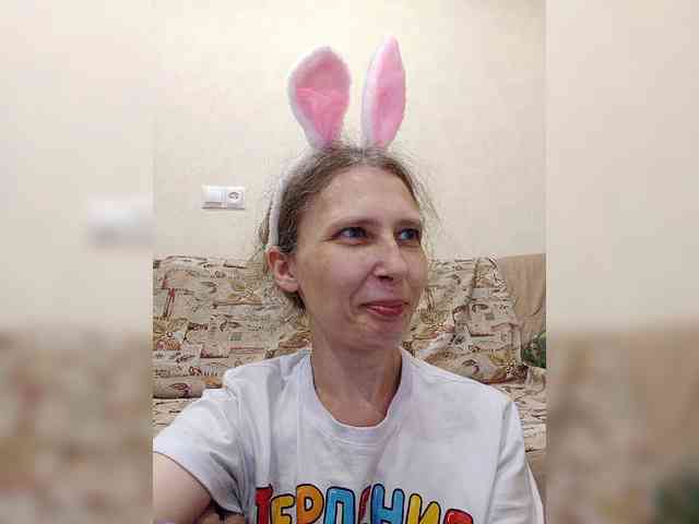 -Queen-Margo- webcam