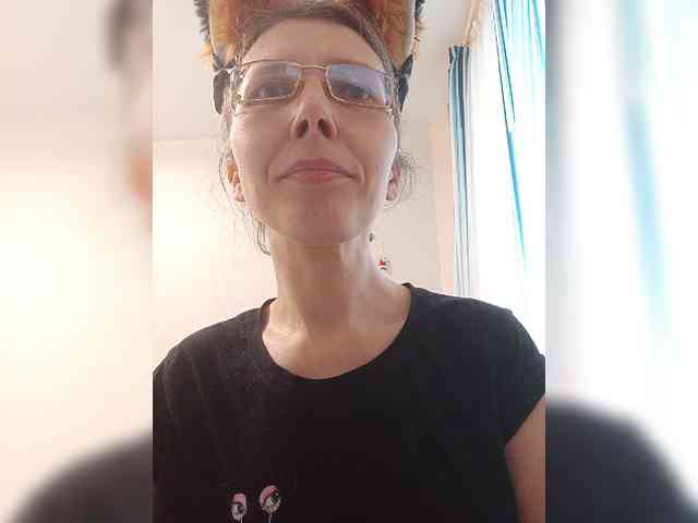 -Queen-Margo- webcam