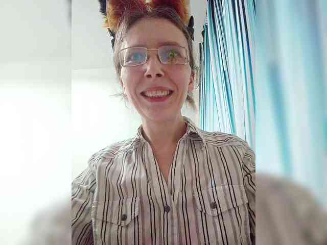 -Queen-Margo- webcam