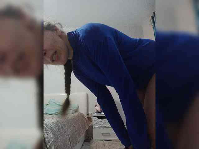 -Queen-Margo- webcam