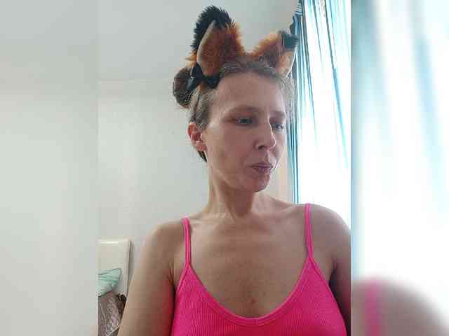 -Queen-Margo- webcam