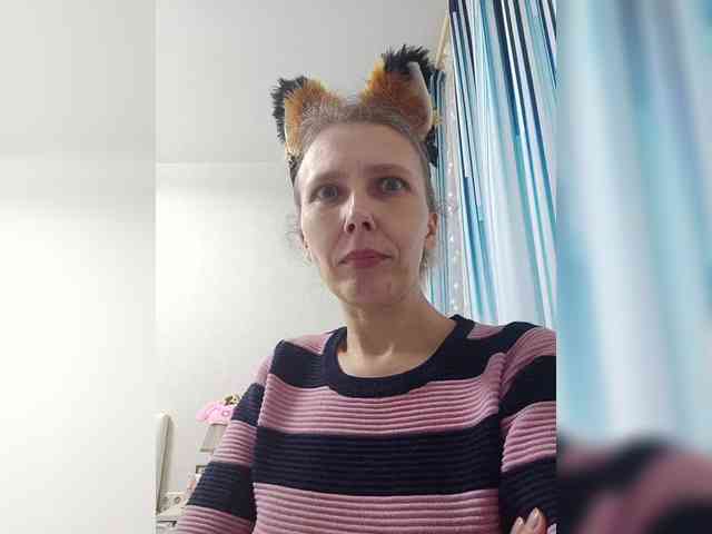 -Queen-Margo- webcam