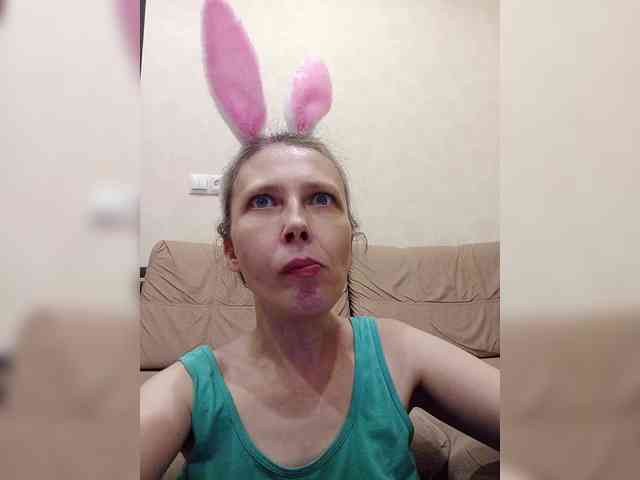 -Queen-Margo- webcam