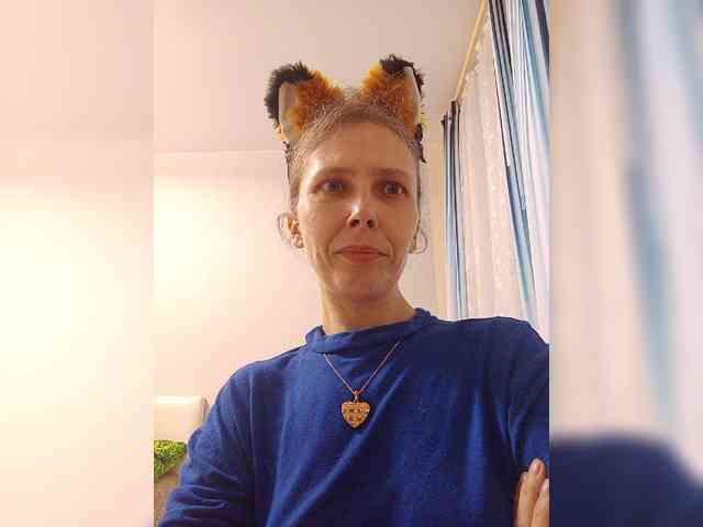 -Queen-Margo- webcam