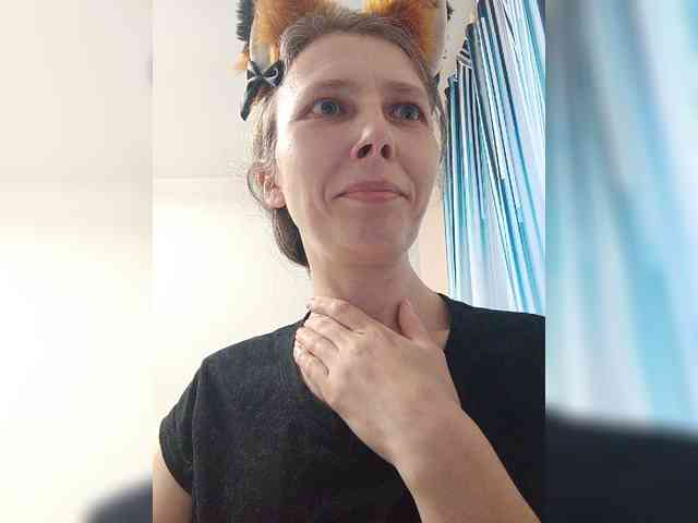 -Queen-Margo- webcam