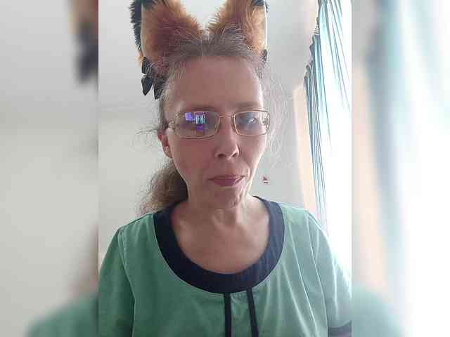 -Queen-Margo- webcam