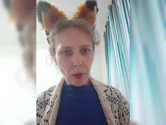-Queen-Margo- webcam