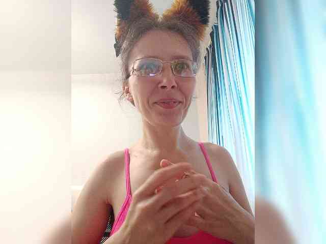 -Queen-Margo- webcam