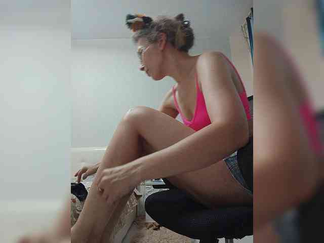 -Queen-Margo- webcam