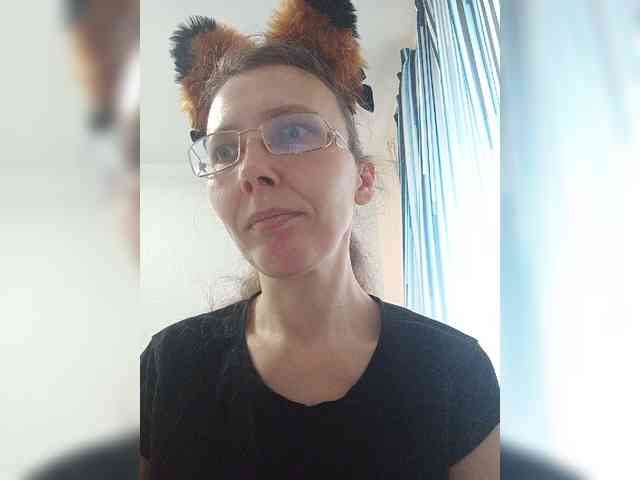 -Queen-Margo- webcam