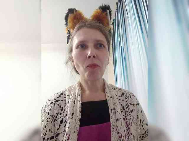 -Queen-Margo- webcam