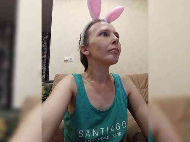 -Queen-Margo- webcam