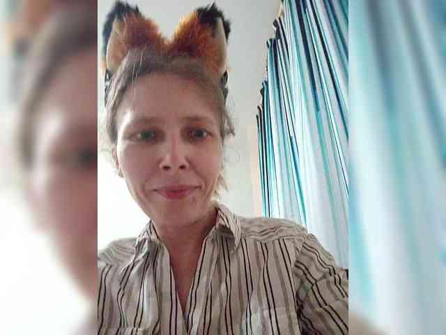 -Queen-Margo- webcam