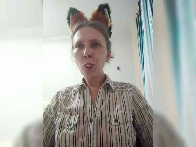 -Queen-Margo- webcam