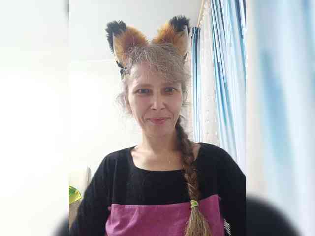 -Queen-Margo- webcam