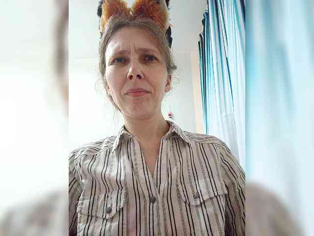 -Queen-Margo- webcam