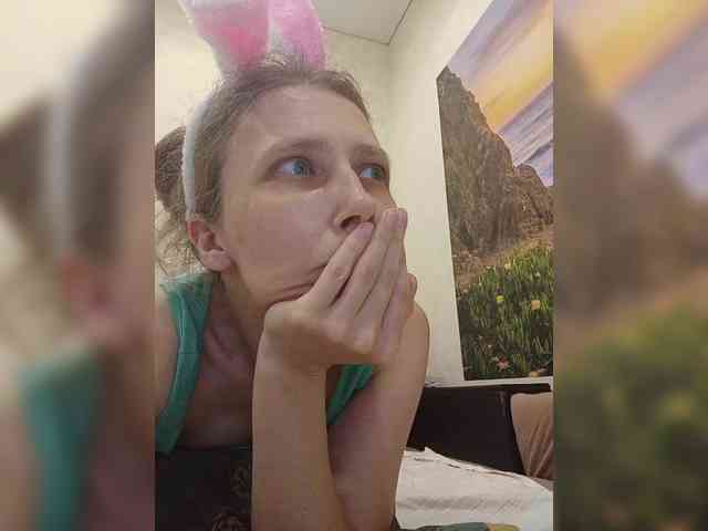 -Queen-Margo- webcam