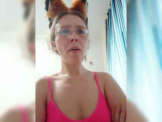 -Queen-Margo- webcam