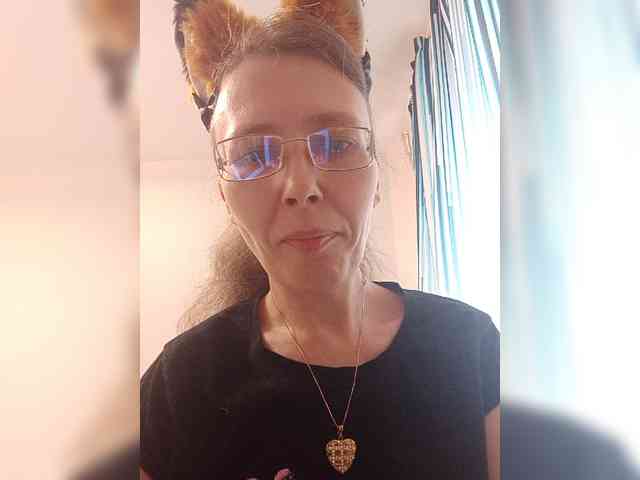 -Queen-Margo- webcam