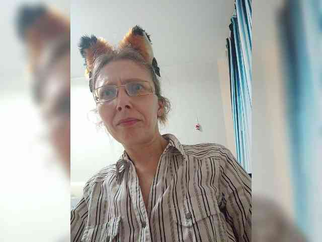 -Queen-Margo- webcam