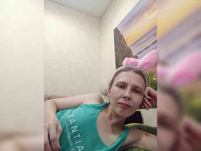 -Queen-Margo- webcam