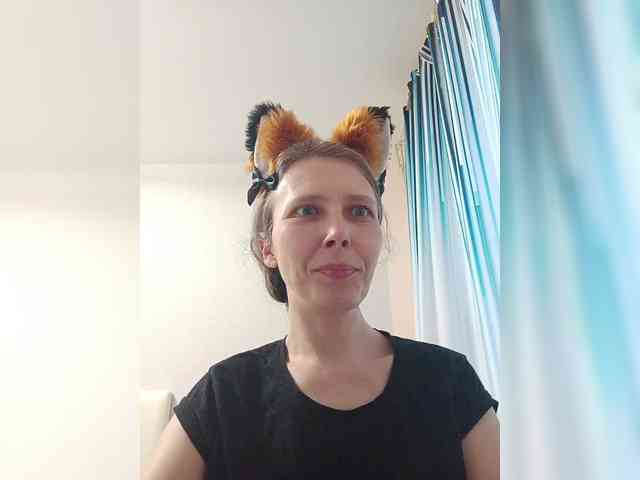 -Queen-Margo- webcam