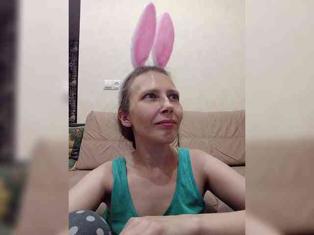 -Queen-Margo- webcam